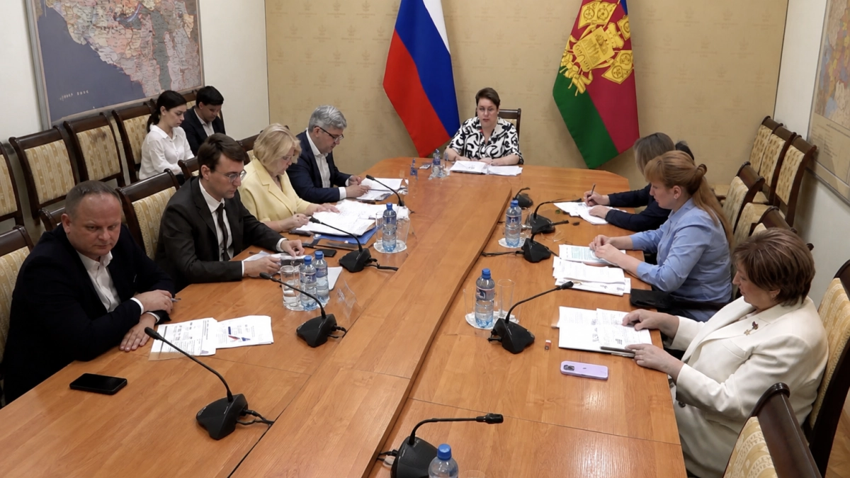 За первый месяц лета лагеря Кубани приняли 123 тыс детей