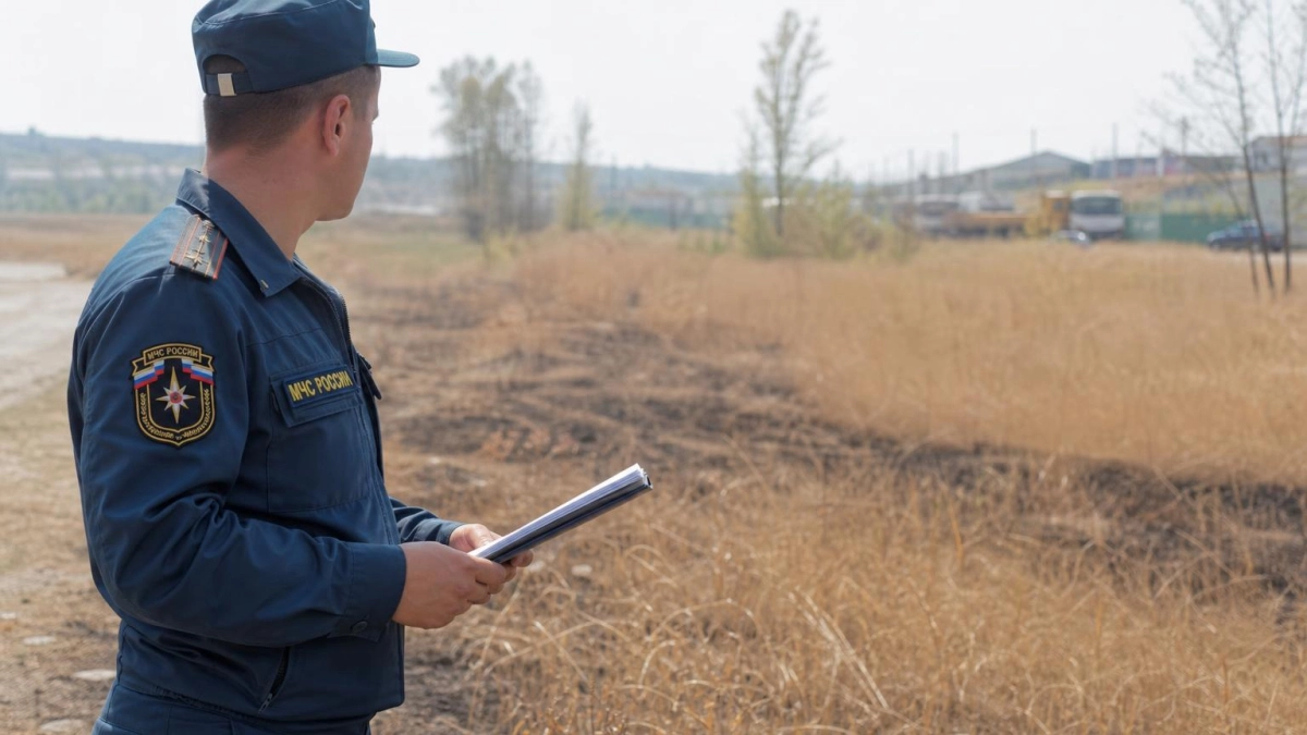 В Краснодаре продлили противопожарный режим и напомнили о запрете хранения топлива