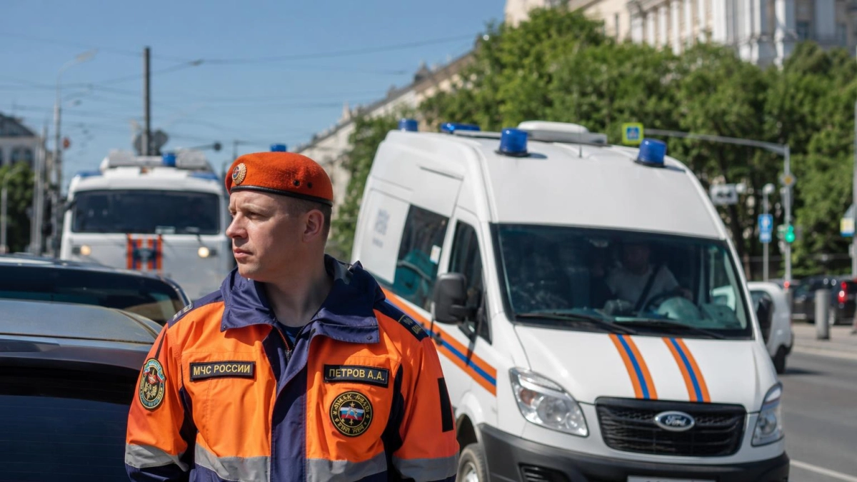 В Новороссийске включили сирены после сообщения об атаке беспилотников