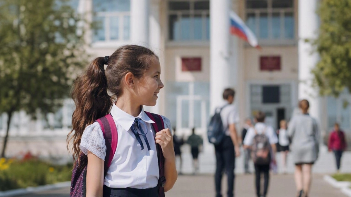 Собираю ребенка в школу без лишних трат: 5 простых приемов помогут оставить в кошельке треть бюджета