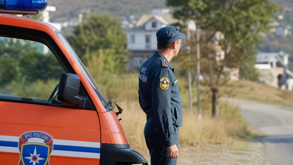 В Сукко женщина пострадала после падения обломков БПЛА, госпитализация не понадобилась
