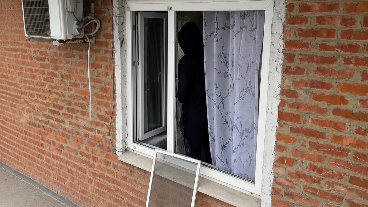 Эксперт Шмидт объяснил, почему в домах после атаки БПЛА проверяют несущие конструкции