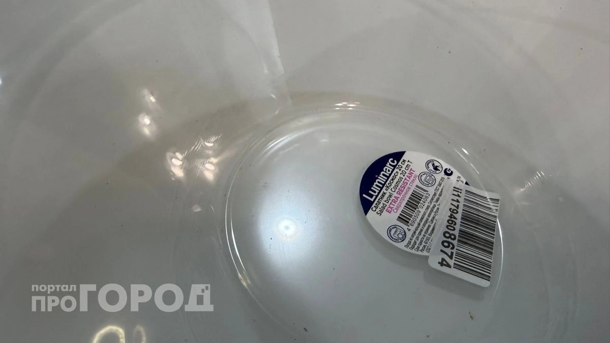 Больше никакой липкой грязи на тарелках: используйте этот копеечный лайфхак для быстрого очищения любой посуды
