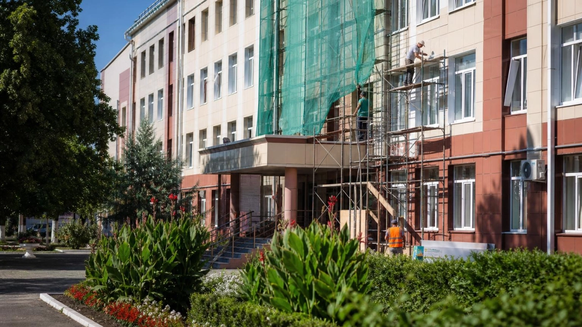 Ремонт школ Краснодара сдвигают из за ЕГЭ и ОГЭ