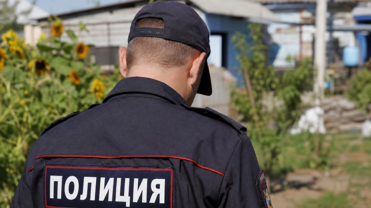 В Апшеронском районе у 61-летнего мужчины нашли более 26 наркосодержащих кустов