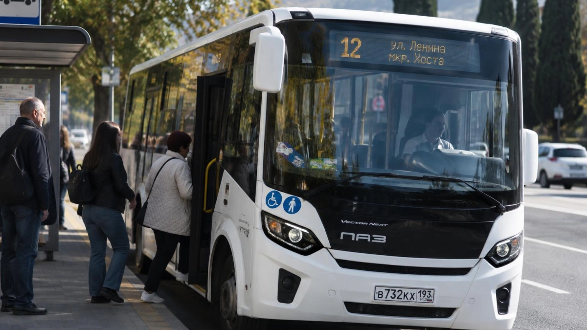Автопарк Сочи пополнили новые автобусы ПАЗ с климат контролем