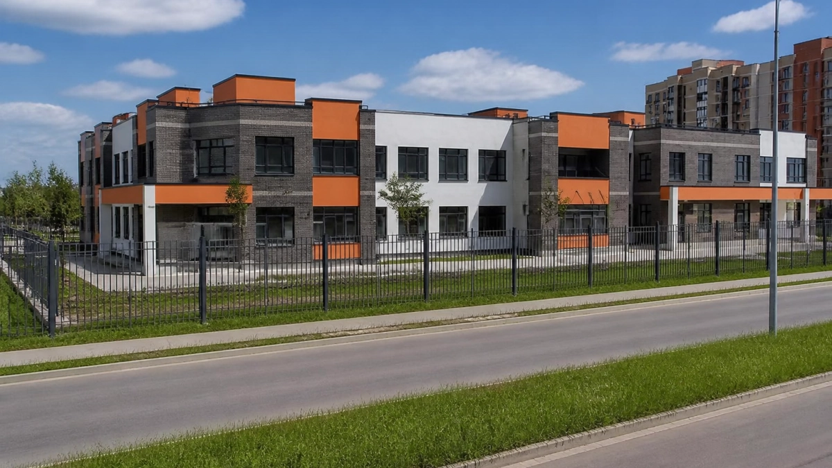 В Елизаветинской завершили строительство школы на 1800 мест и детского сада