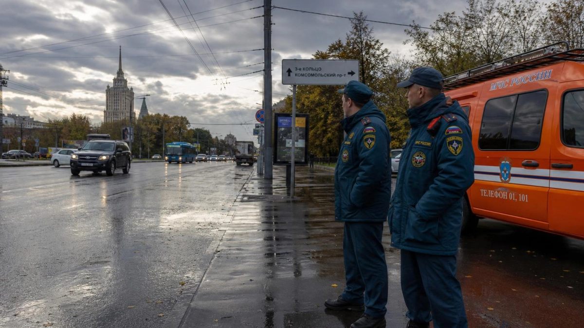 На Кубани объявили прогноз с ливнями грозой и ветром до 25 мс