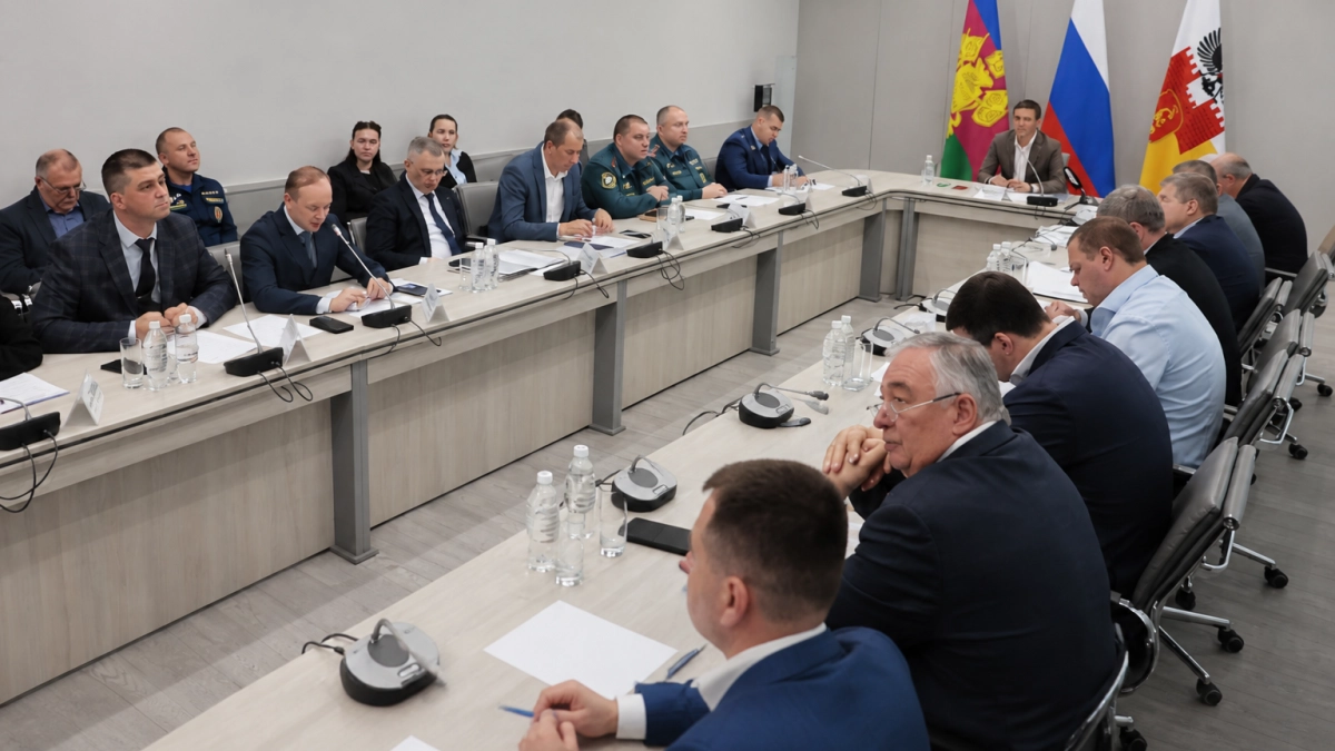 В Краснодаре на фоне тренировки по ГО проверили готовность служб к зиме