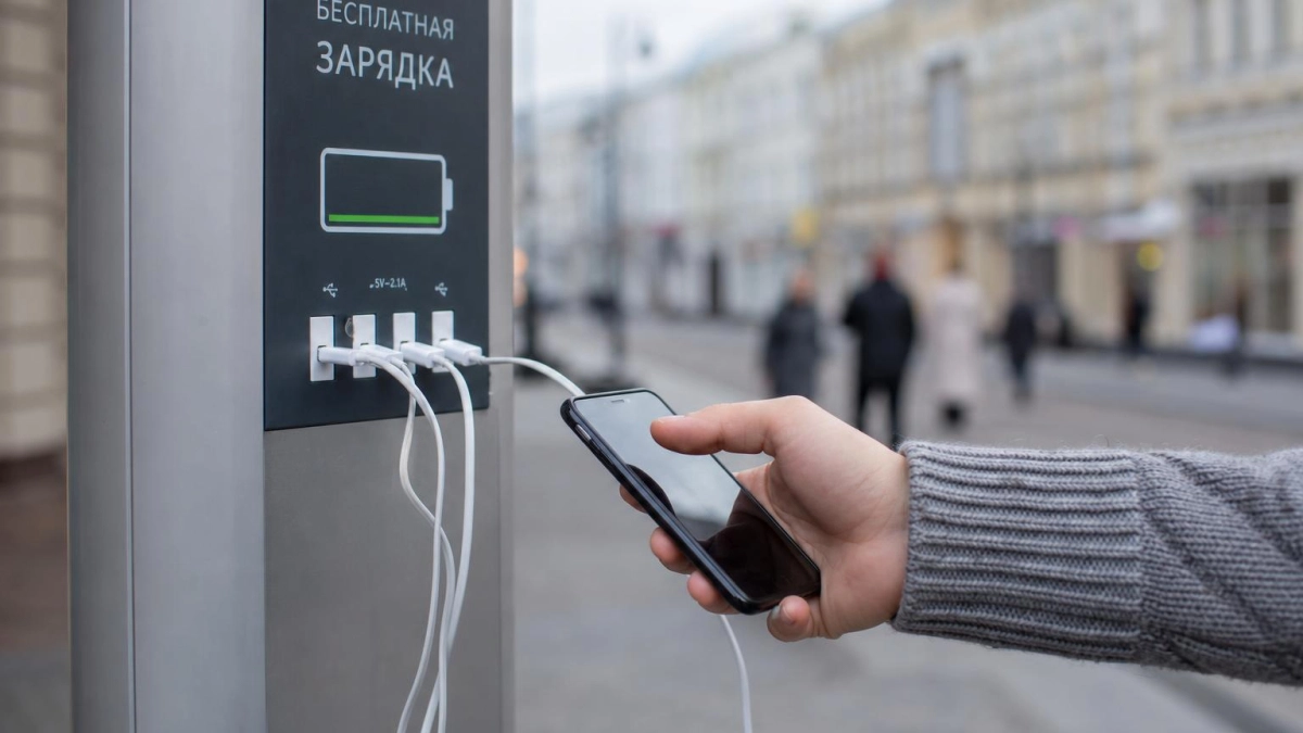 Краснодар обошел Москву по числу станций зарядки телефонов на душу населения