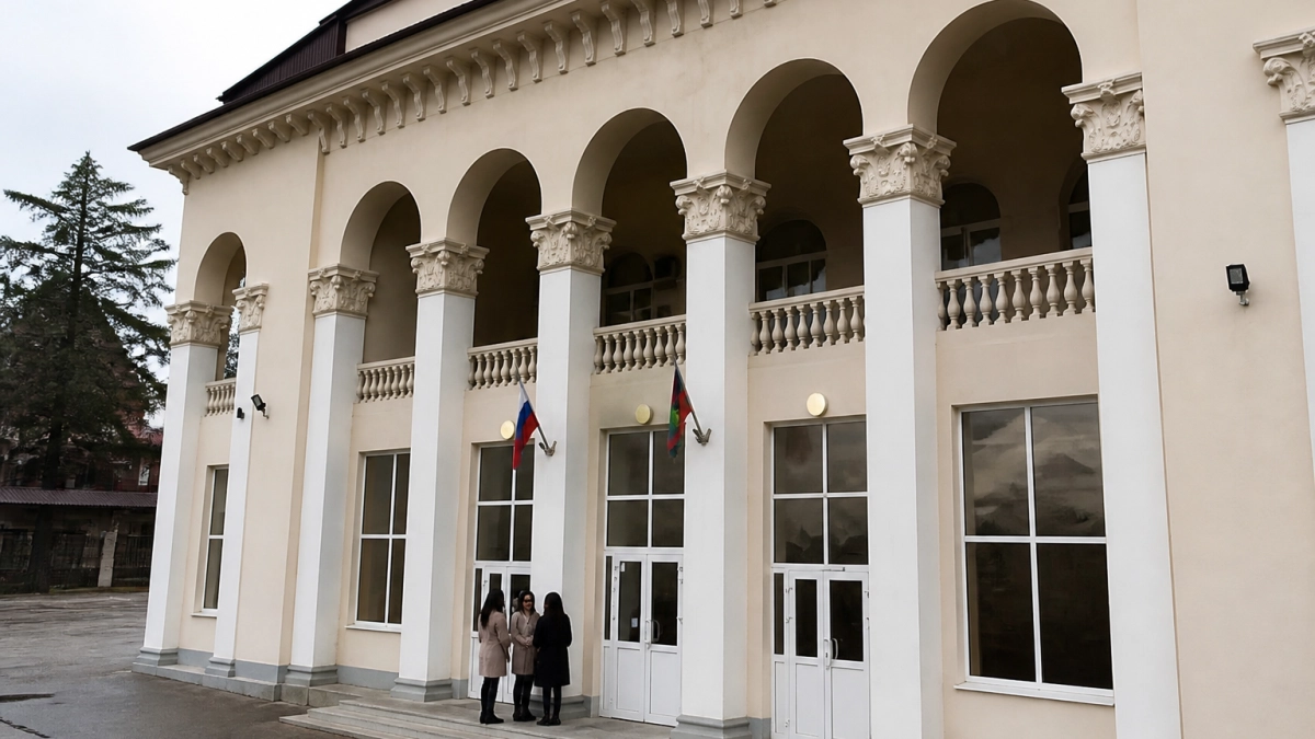 Вице губернатор Воробьева проверила в Апшеронском районе детсад готовый на 81%