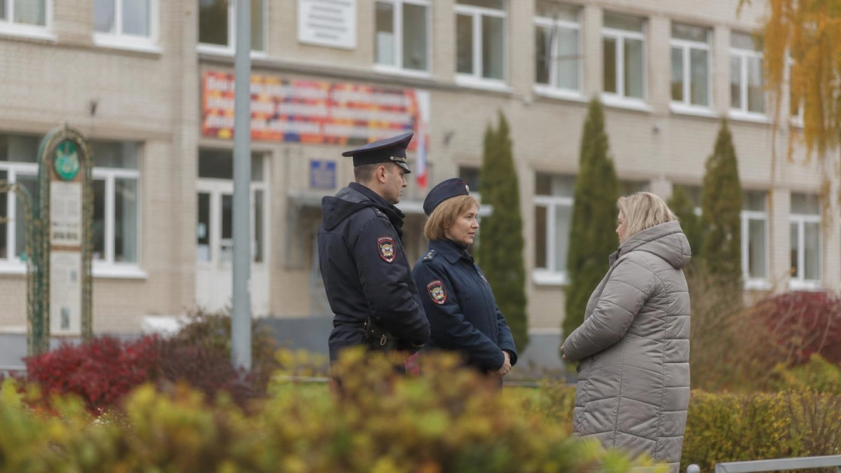 В Краснодаре уточнили причины конфликта в школе № 93: дело не в цвете волос